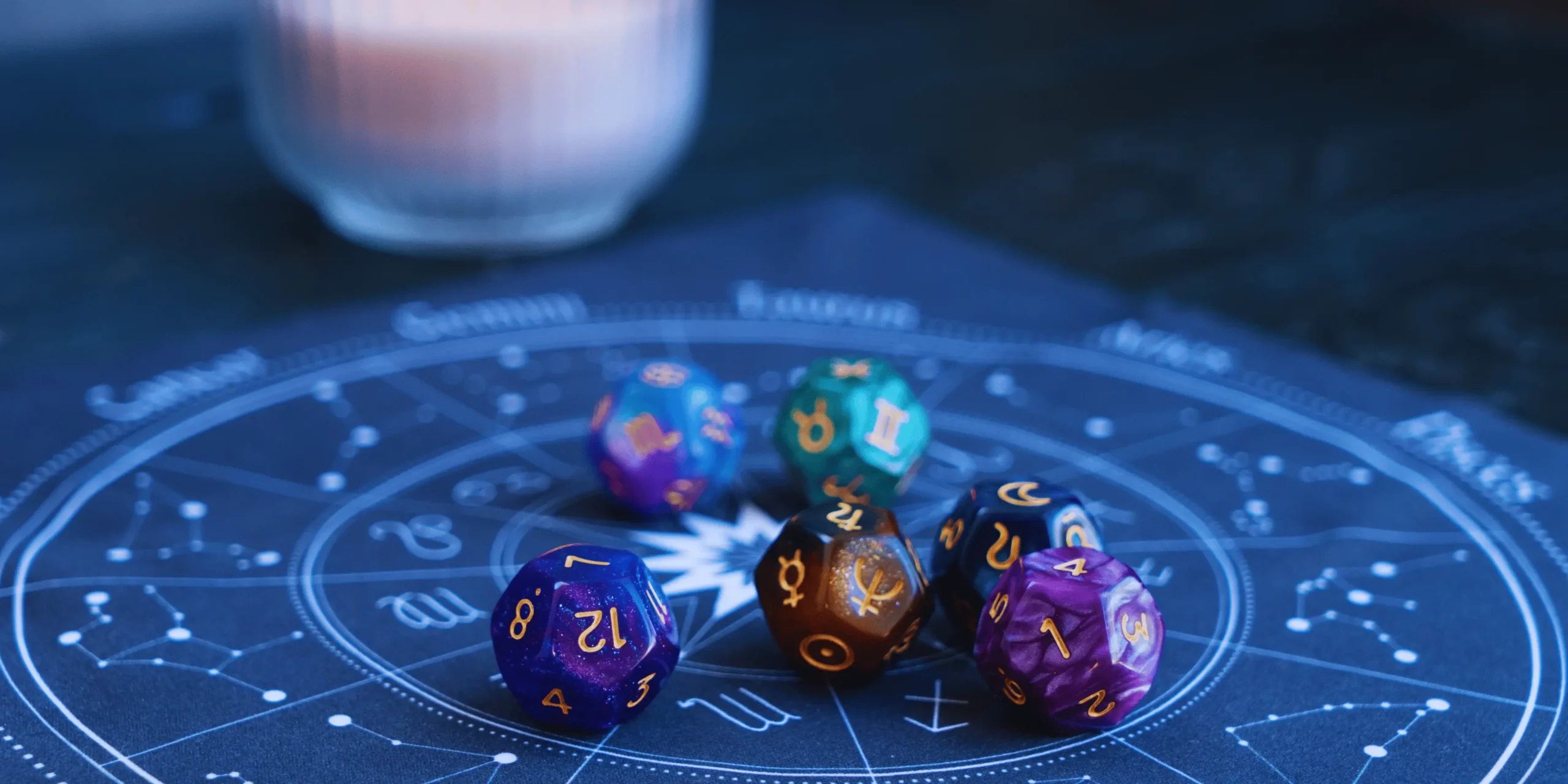 Astrologie - kostky a symboly