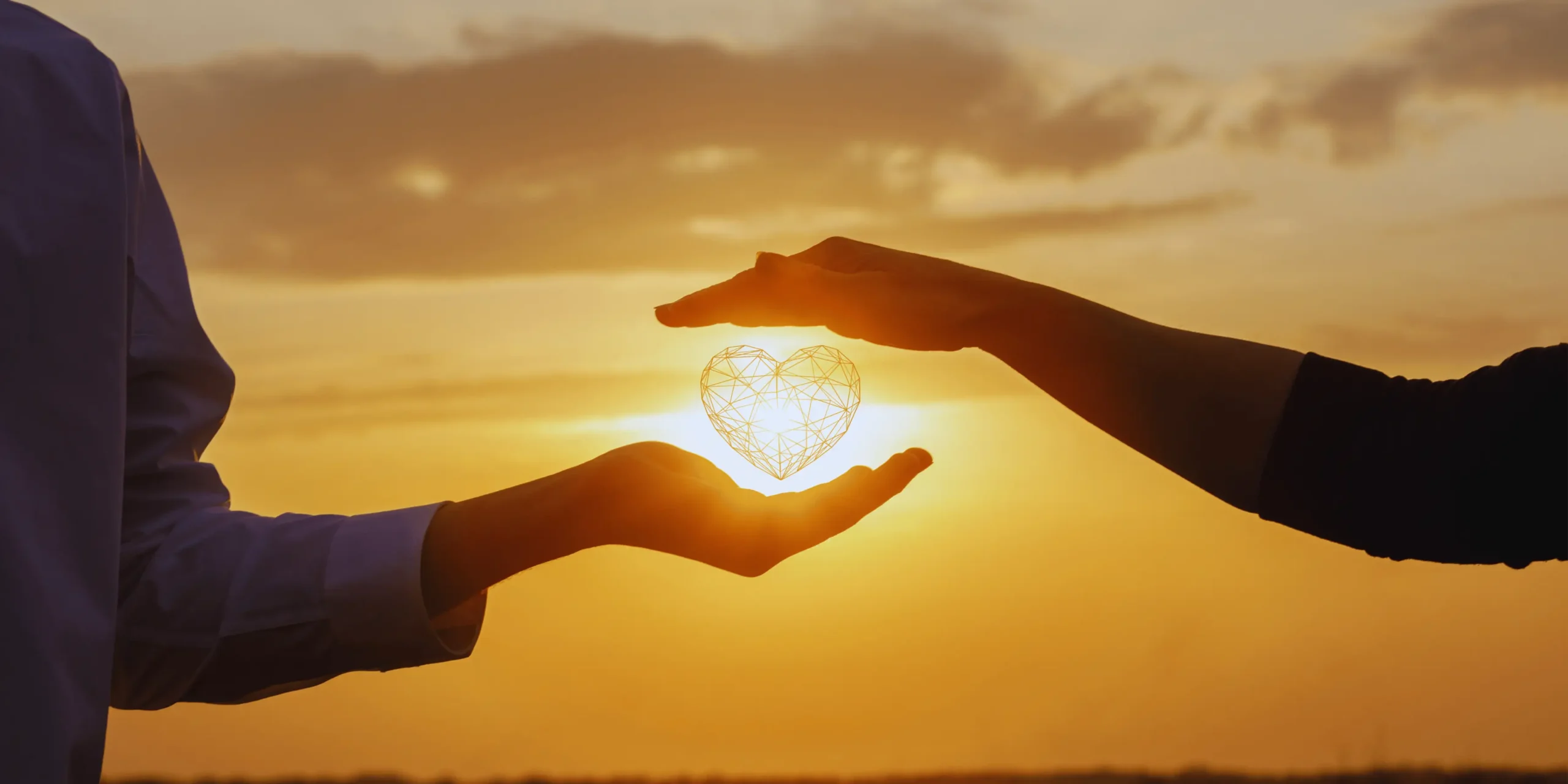 Západ slunce mezi rukama.